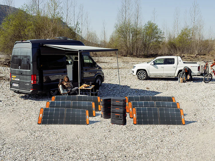 Jackery Explorer 2000 Plus Solar Generator