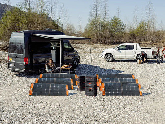 Jackery Explorer 2000 Plus Solar Generator