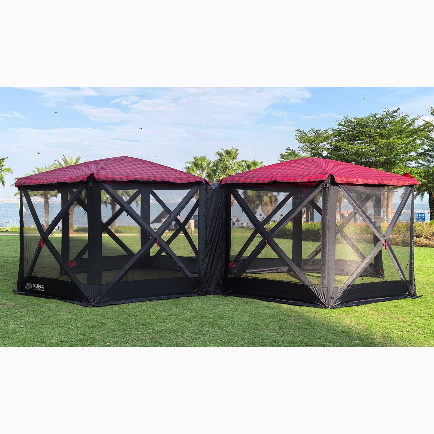 Kuma Super Bear Den Deluxe Gazebo