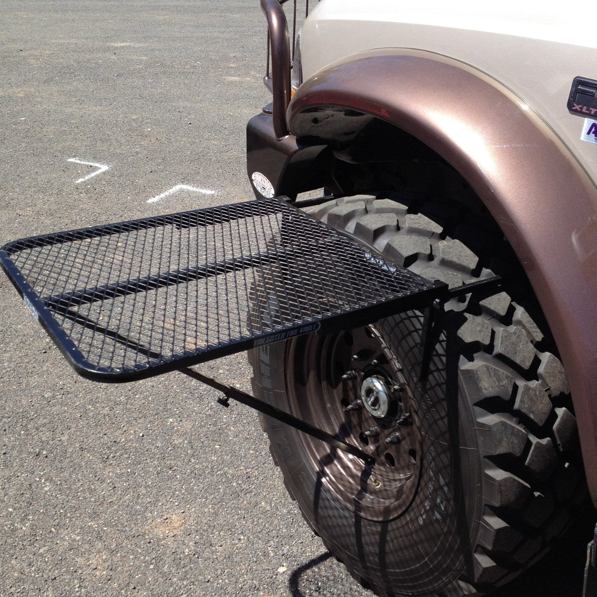 TailGater Tire Table - Aluminum