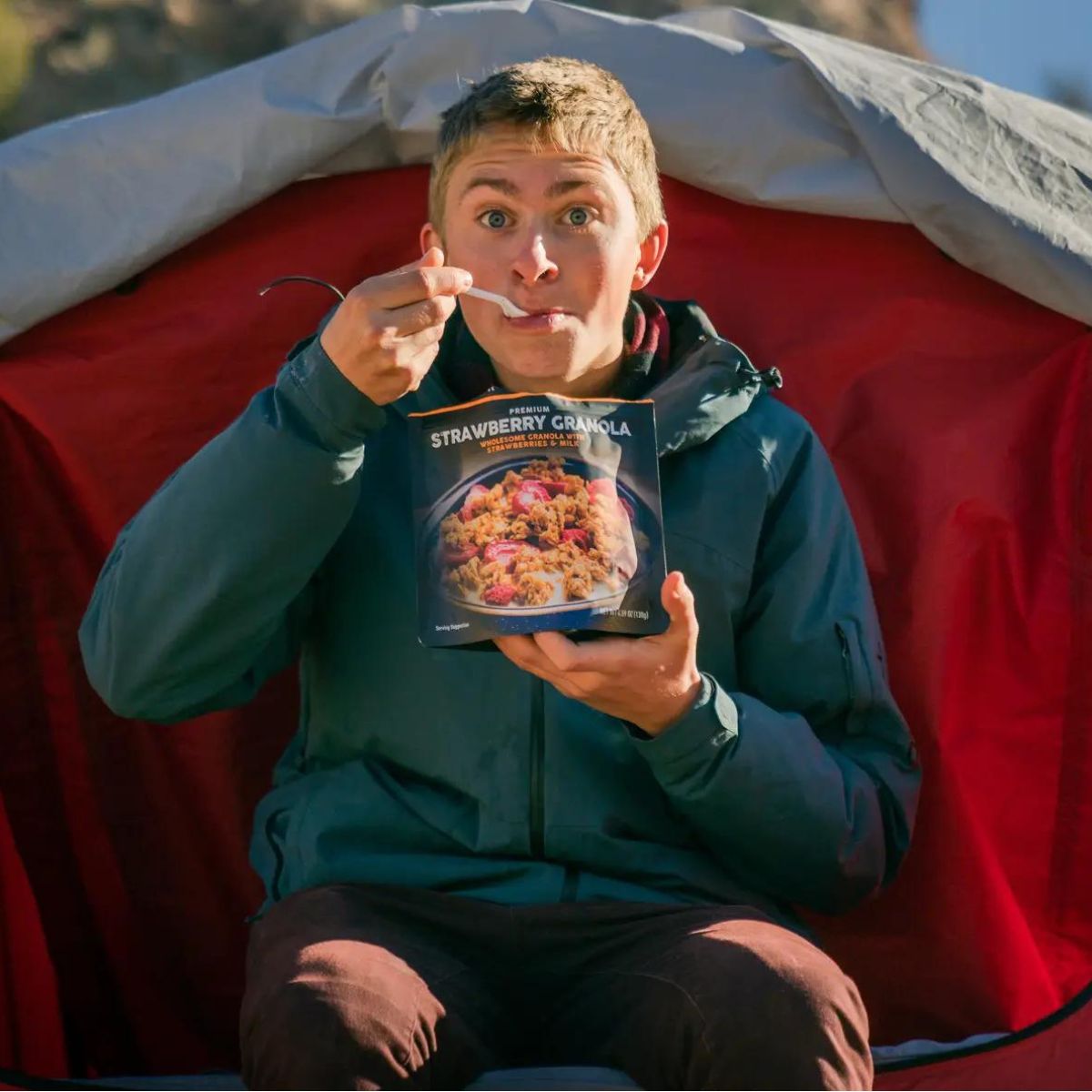 Peak Refuel Strawberries & Granola with Milk