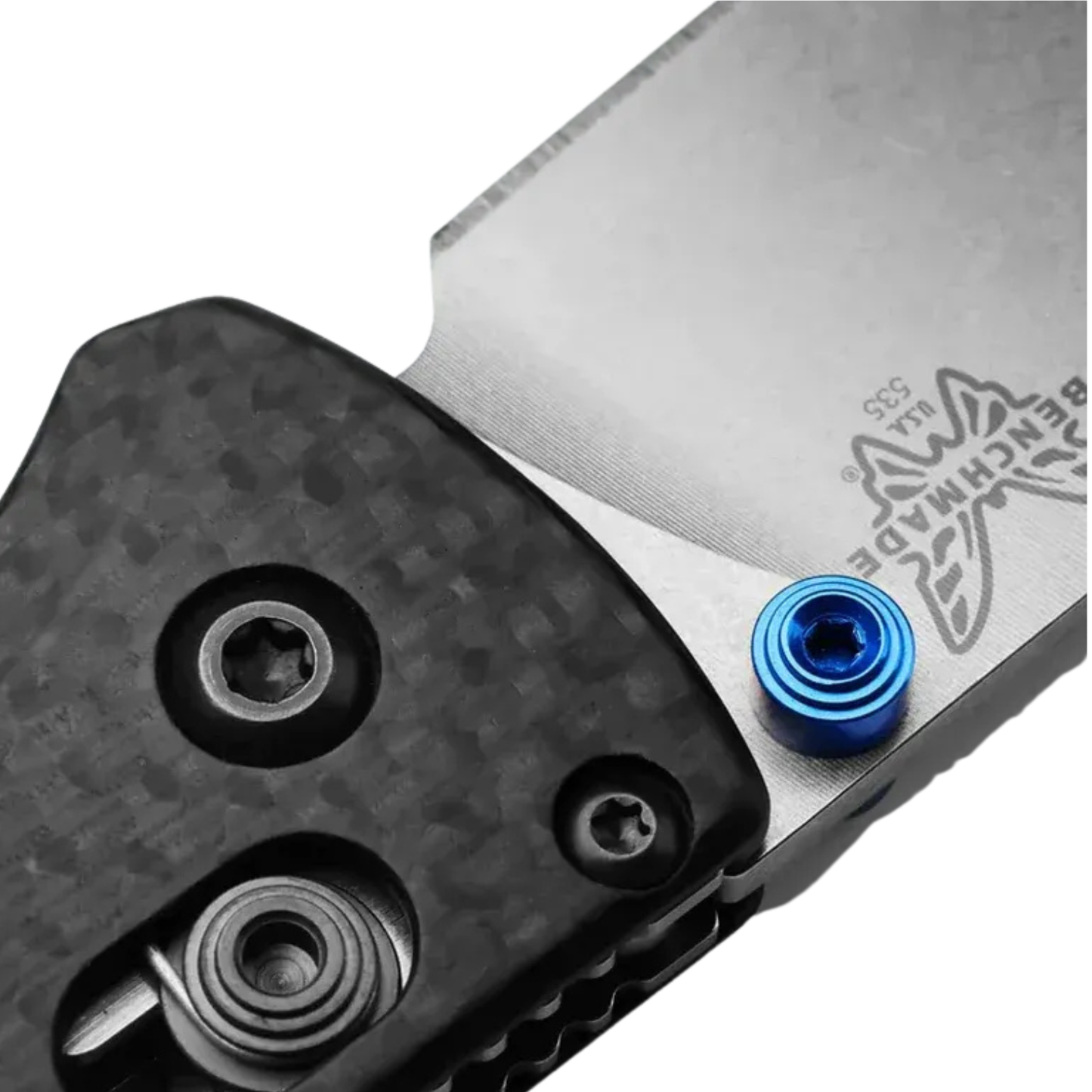 Benchmade Bugout carbon fiber drop-point knife pivot and blade detail