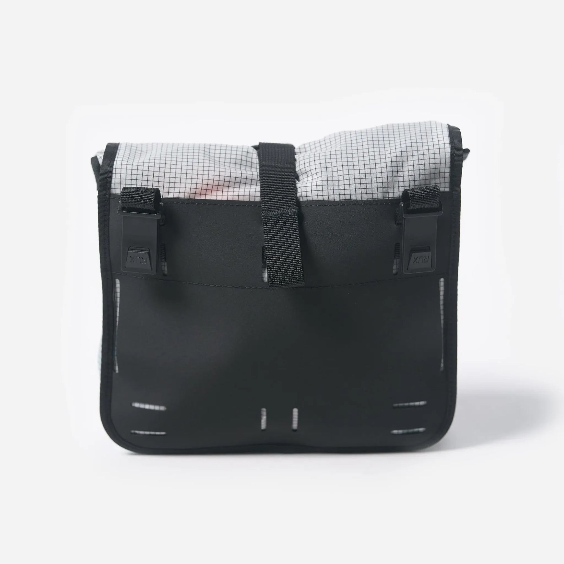Rux 2L Packing Pocket Mesh back view showing attachment system and structure