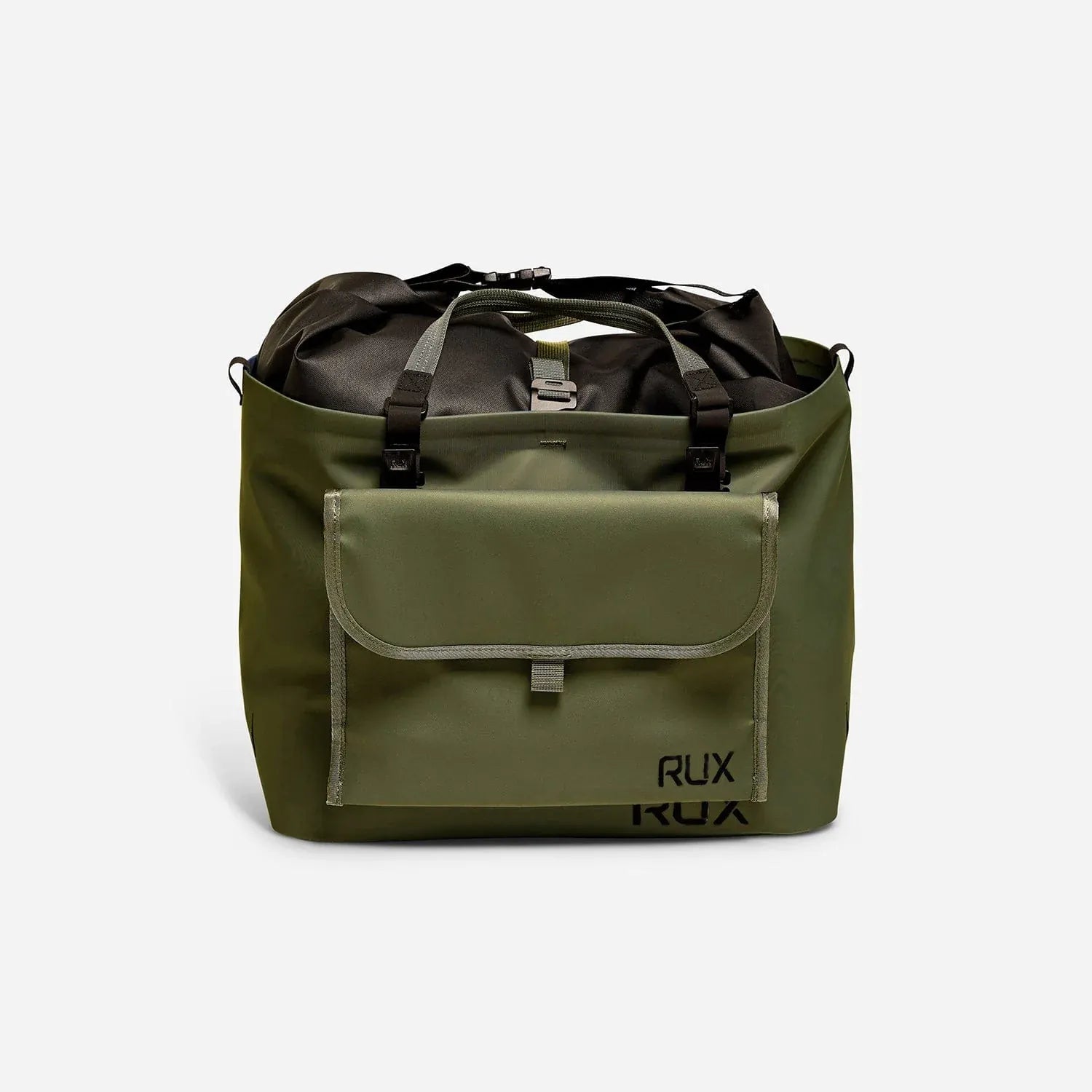 Rux 3L Pocket mounted on cooler bag on vehicle tailgate for outdoor use.