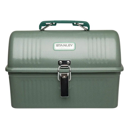 Stanley Classic Lunch Box 5.5QT in Hammertone Green front hero on white background showing hammertone green metal dome-lid lunch box with ribbed top, green arched carry handle, white oval Stanley Since 1913 badge on the front, and single silver metal latch buckle